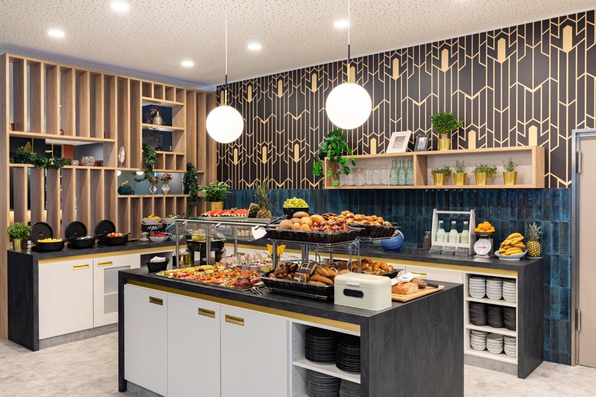 Holiday Inn - The Niu, Flower Konstanz By Ihg Ngoại thất bức ảnh