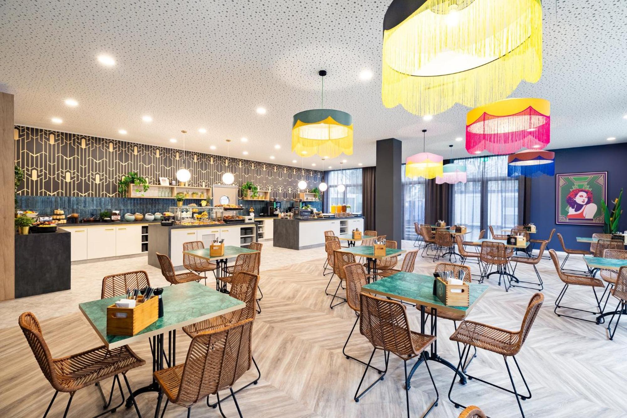 Holiday Inn - The Niu, Flower Konstanz By Ihg Ngoại thất bức ảnh
