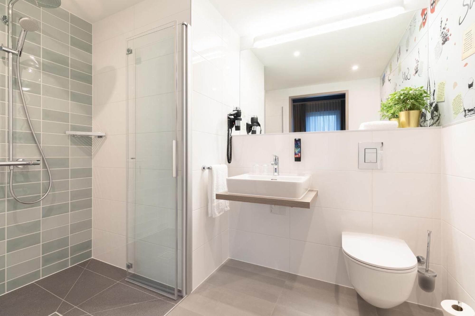 Holiday Inn - The Niu, Flower Konstanz By Ihg Ngoại thất bức ảnh