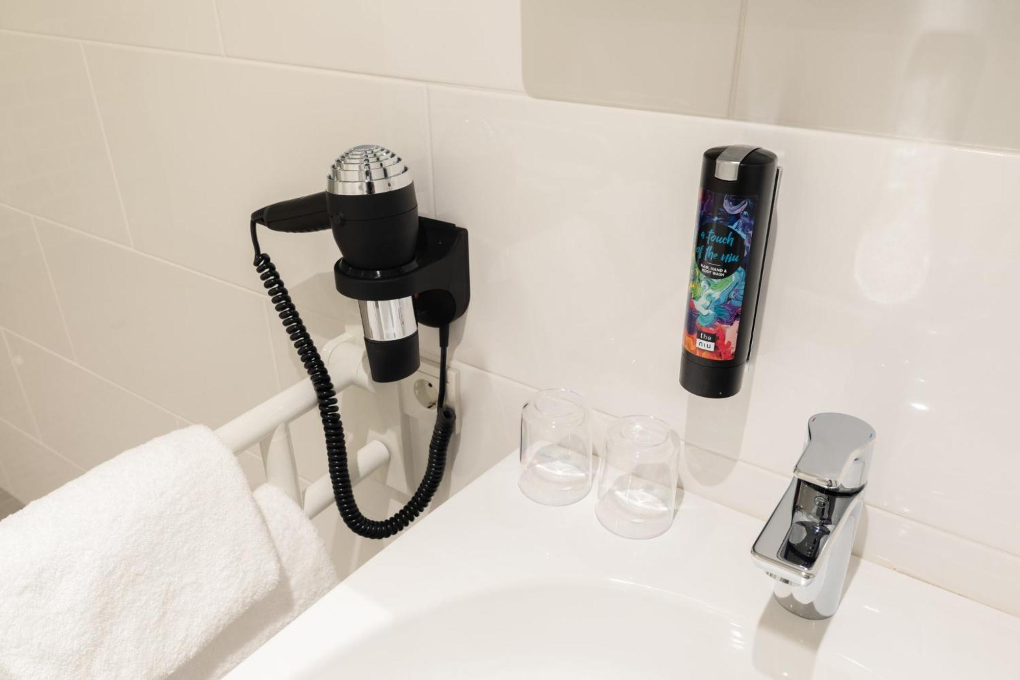 Holiday Inn - The Niu, Flower Konstanz By Ihg Ngoại thất bức ảnh